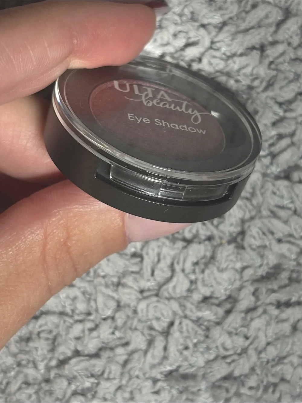 Ulta Beauty Shimmer Single Eyeshadow in shade BEAUTY JUNKIE 💗 🆕